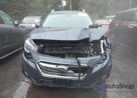 2018 Subaru Outback 2.5I Premium z USA, uszkodzony, nr VIN 4S4BSAFCXJ3234913